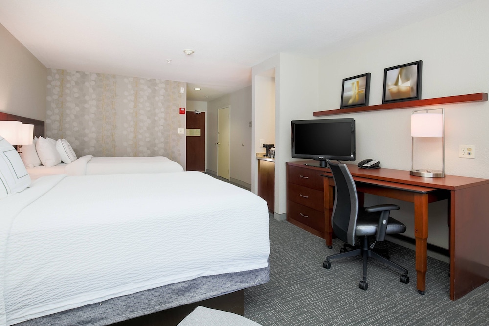Courtyard By Marriott Chico 49/66