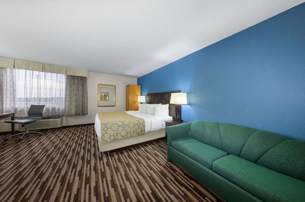 Baymont By Wyndham Springfield South Hwy 65 33/50