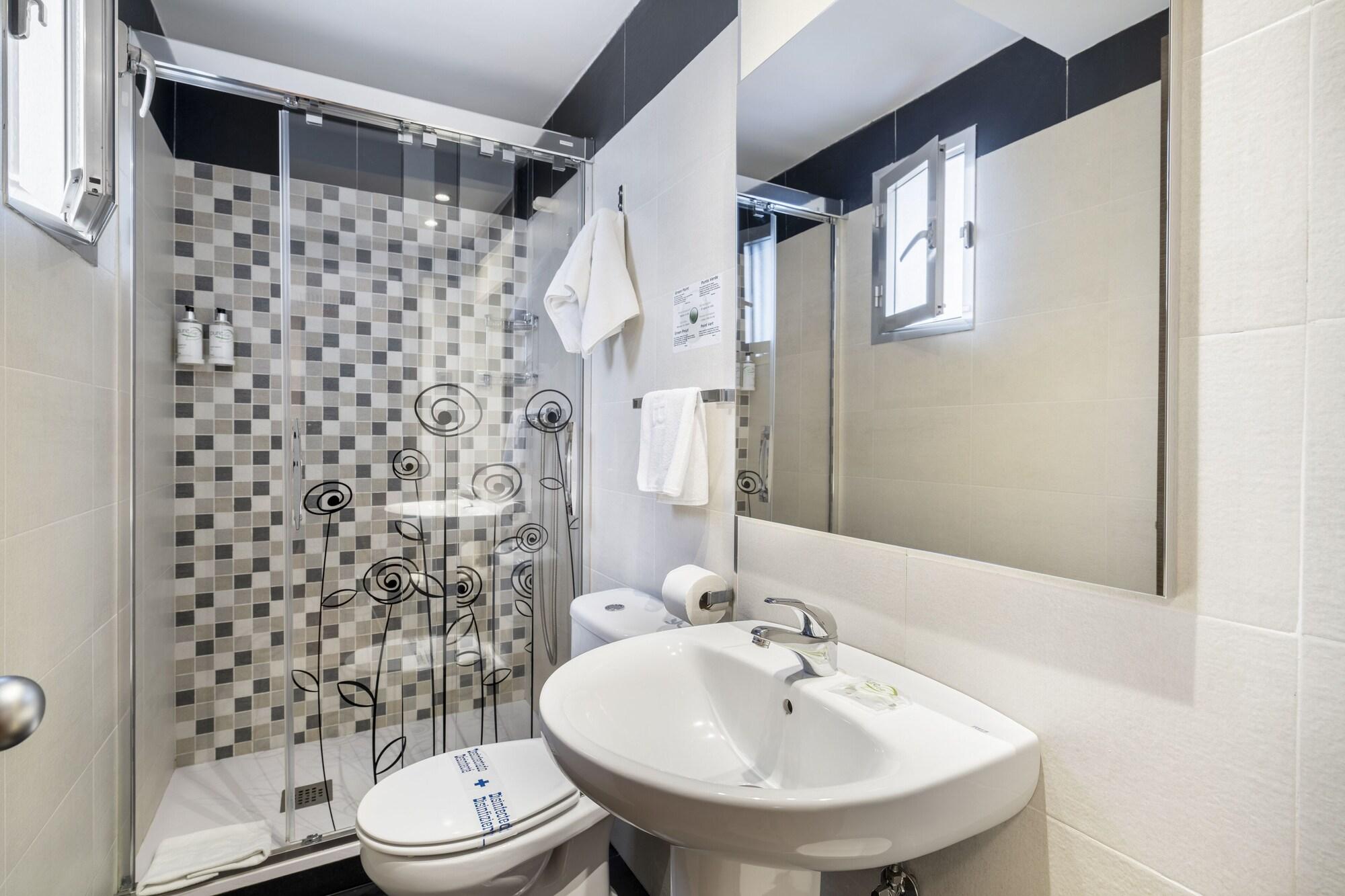 غرفة مفردة، Hostal Ballesta 4/16