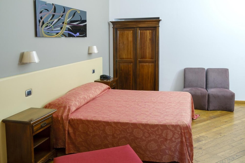 HOTEL MEDICI 14/41