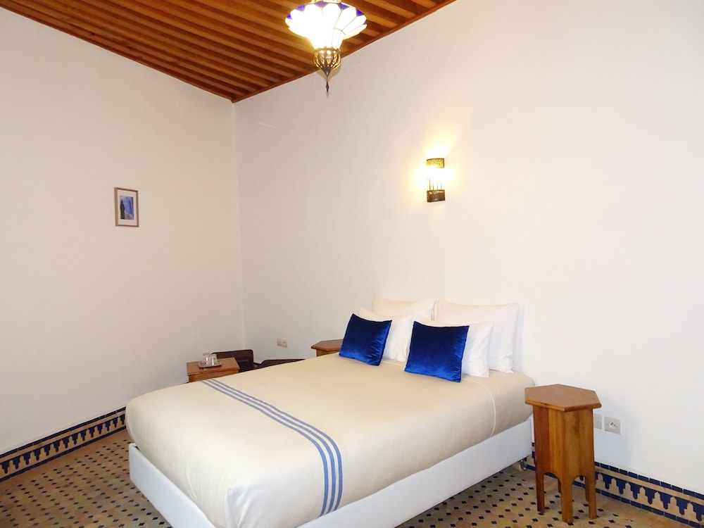 2 BEDROOMS, STANDARD, QUADRUPLE, 2 BATHROOMS