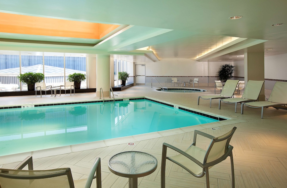 Embassy Suites By Hilton Washington Dc Chevy Chase Pavilion 44/80