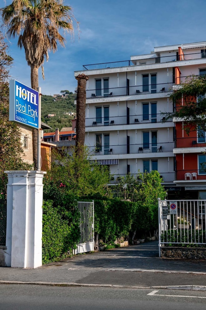 Real Park Hotel in LAVAGNA