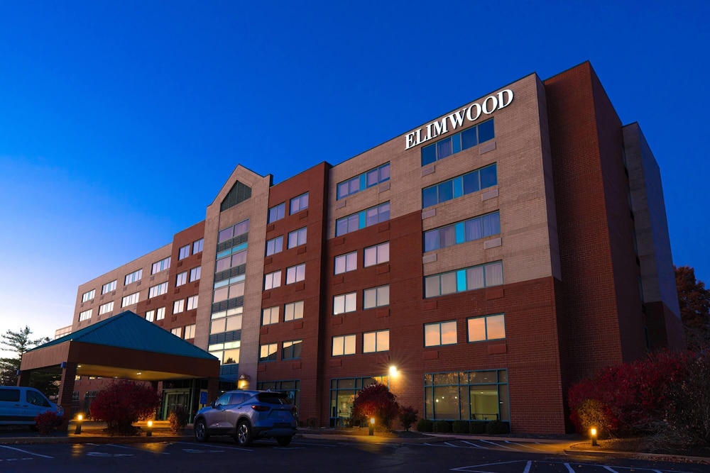 Elimwood Hotel, A Ramada by Wyndham 2/64