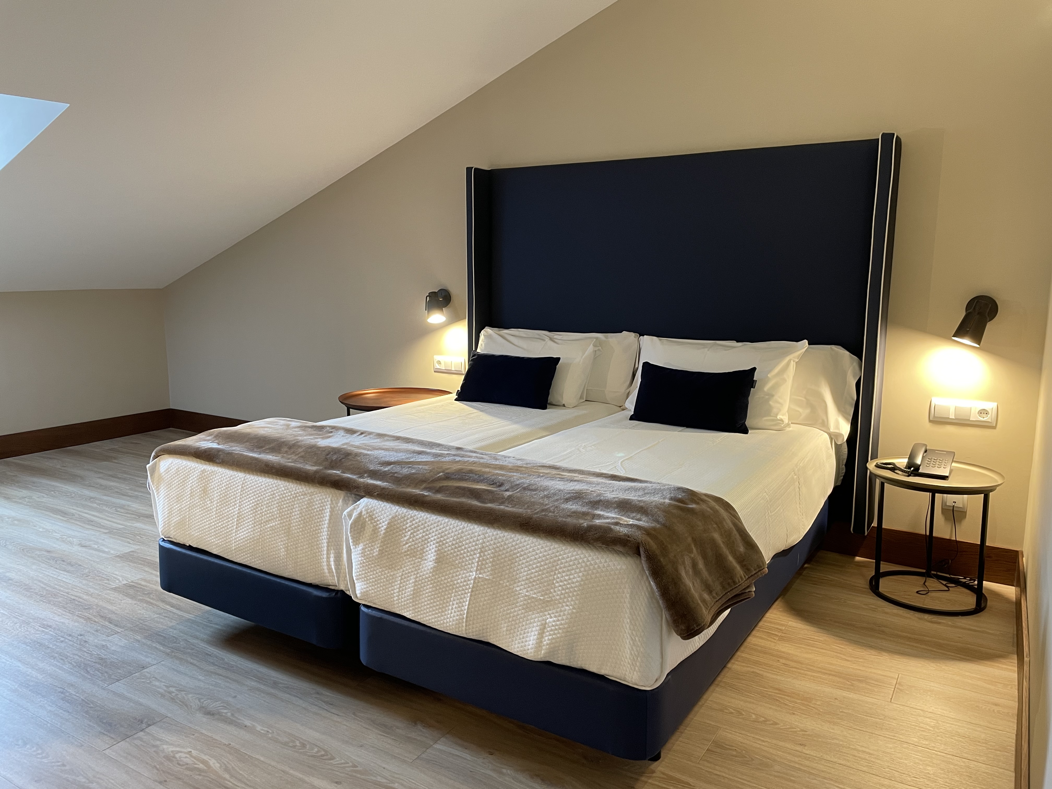 Room, Single, 2 Beds, Attic