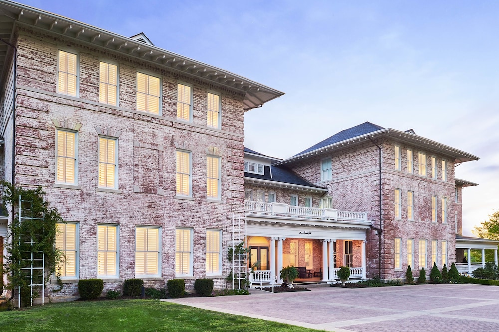 Inn At Carnall Hall 5/45