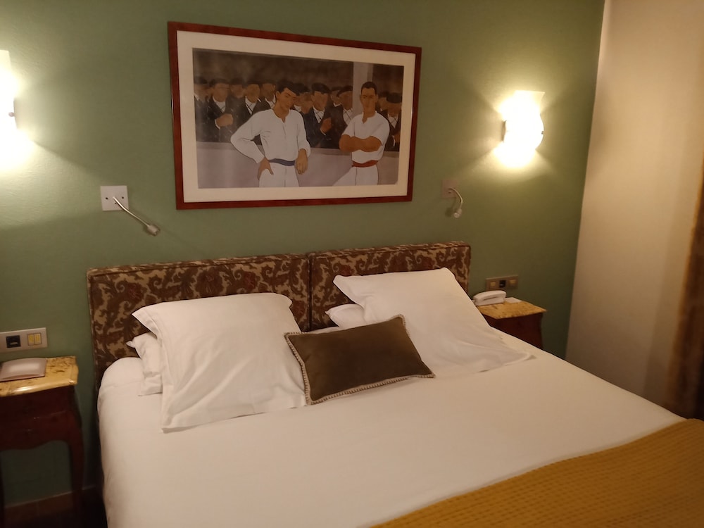 Hotel La Marisa 27/70