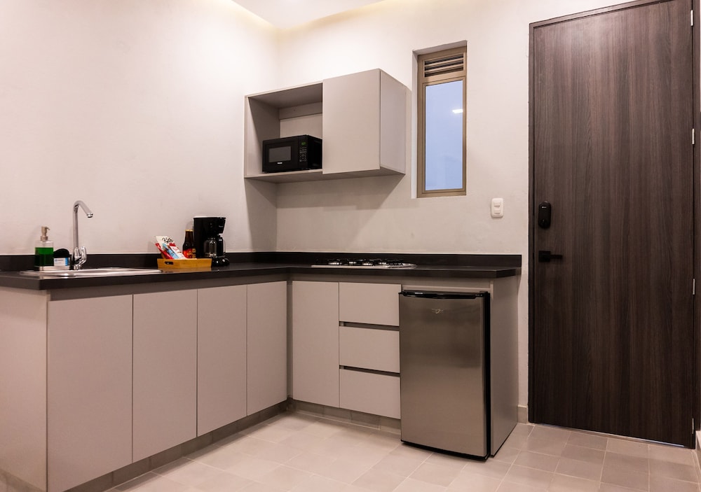 The Garden by DOT Suites 5/50