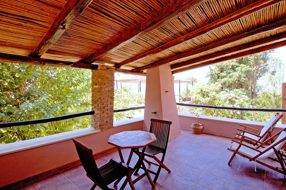 Elia Traditional Hotel & Spa 36/50