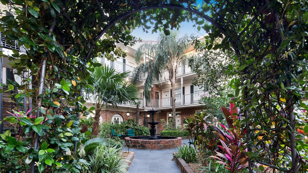 Best Western Plus French Quarter Courtyard Hotel 7/54