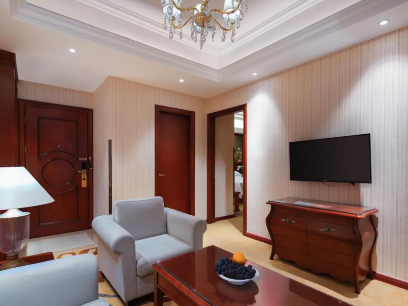 Vienna International Hotel (Nanchang Xinjian Center) 17/24