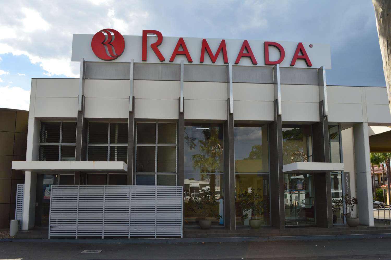 Ramada Hotel & Suites by Wyndham Sydney Cabramatta 1/21