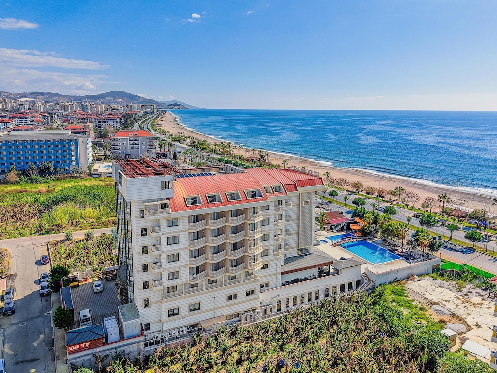 Sey Beach Hotel & Spa 4/50