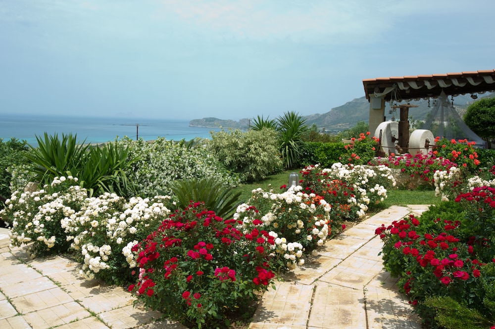 Kavoussi Resort 41/50