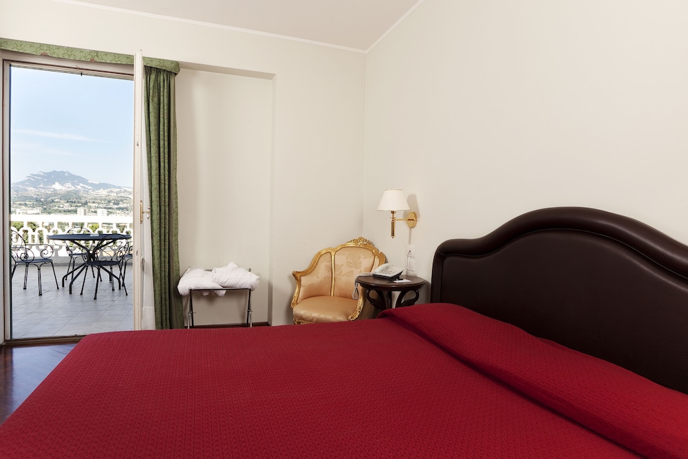 Hotel Villa Pigna 15/83