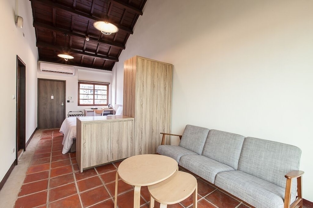 PENGHU BAY RESORT 12/45