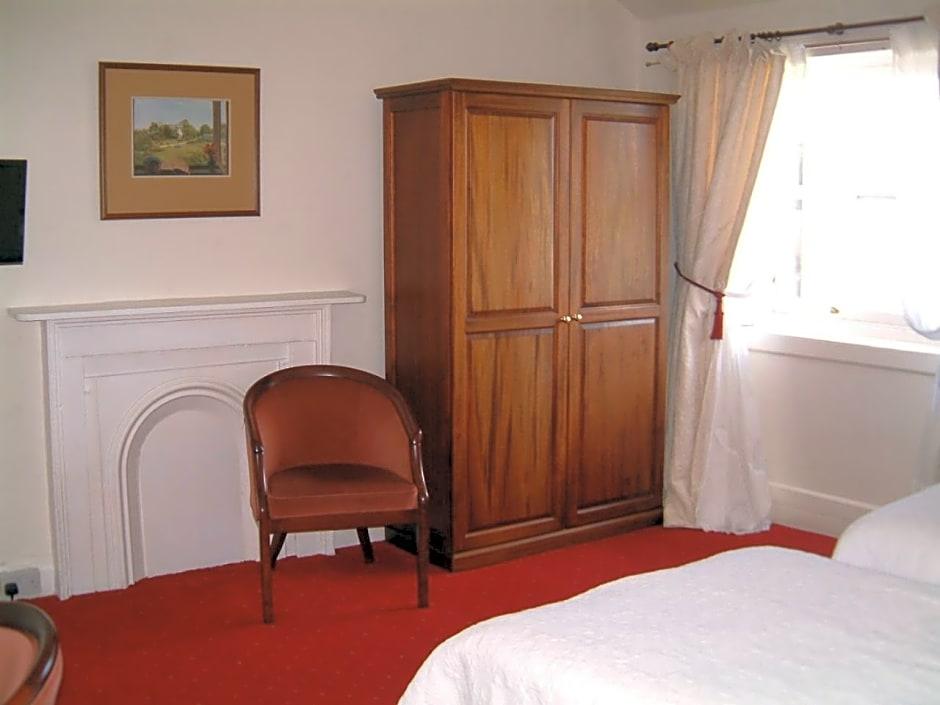 Terrace hotel 12/50