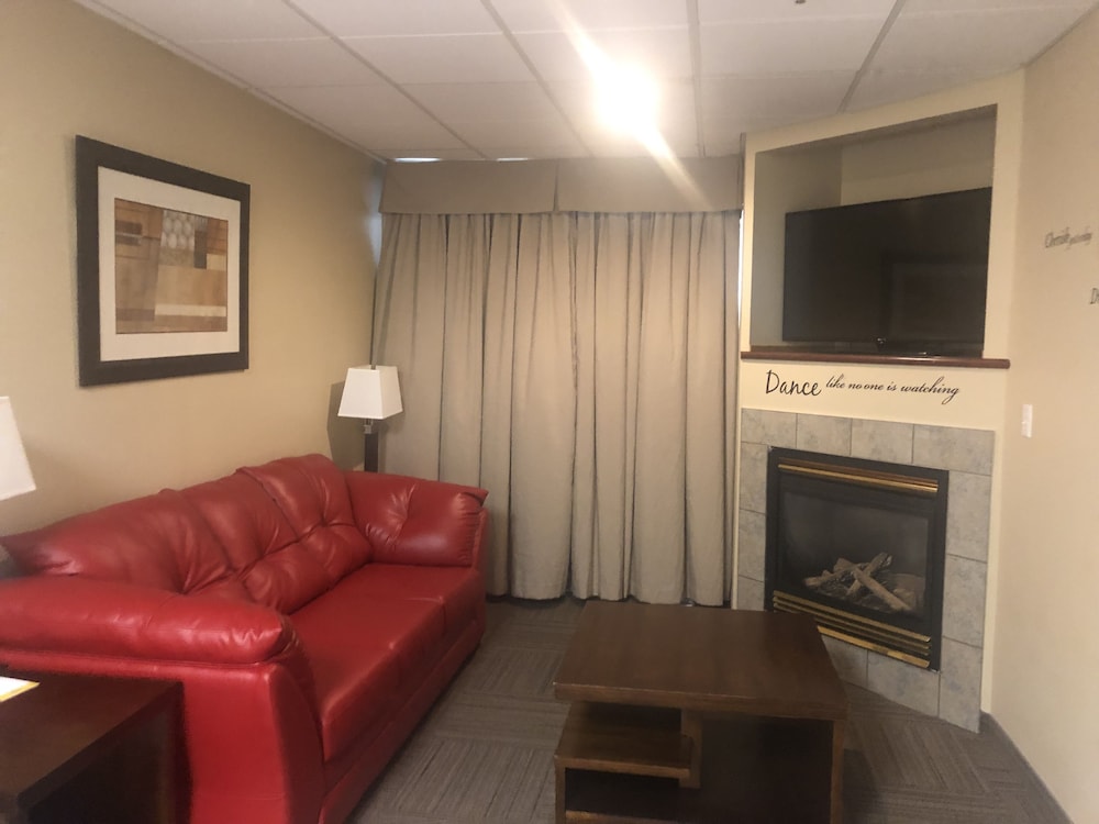 Days Inn By Wyndham Hinton 24/35