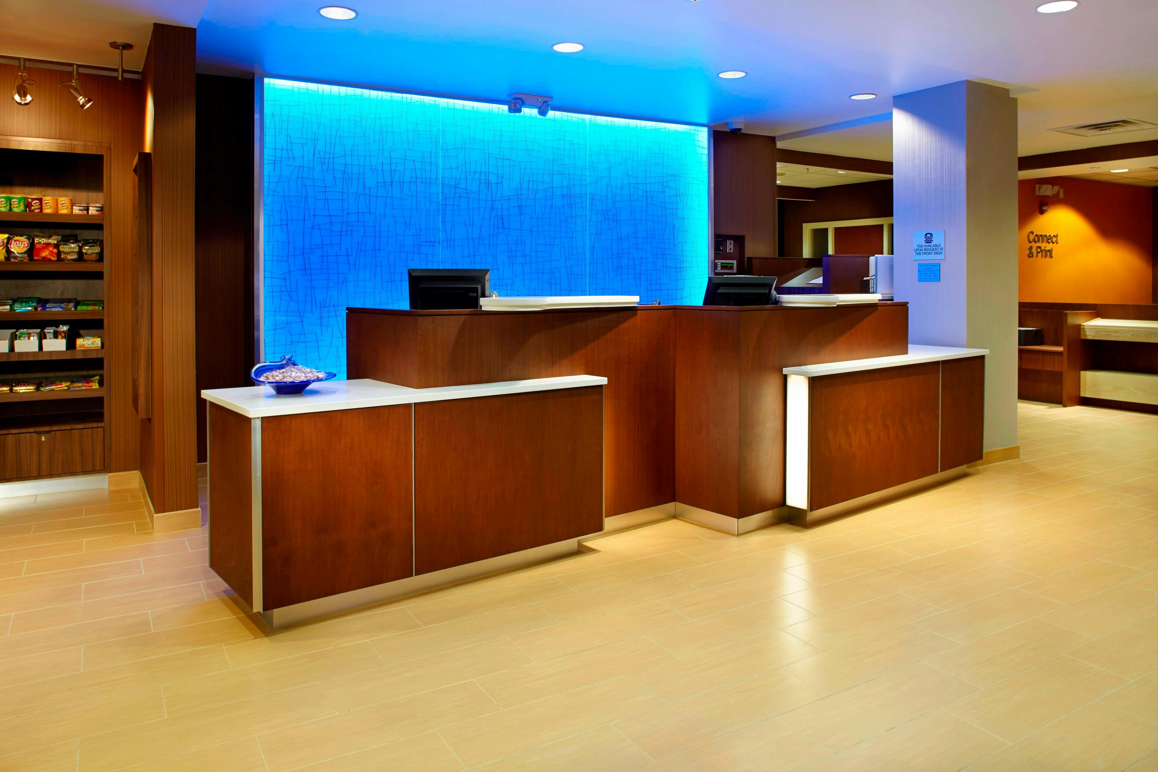 Fairfield Inn Suites Parsippany 1/5