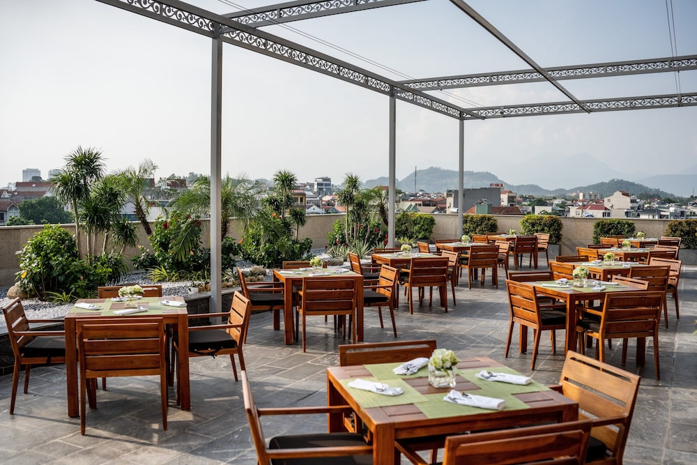 Crowne Plaza Vinh Yen City Centre, an IHG Hotel 33/50