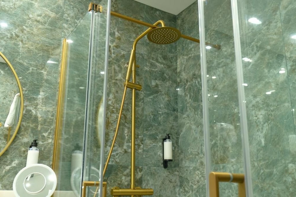 Hotel Ilhavo Plaza 62/64