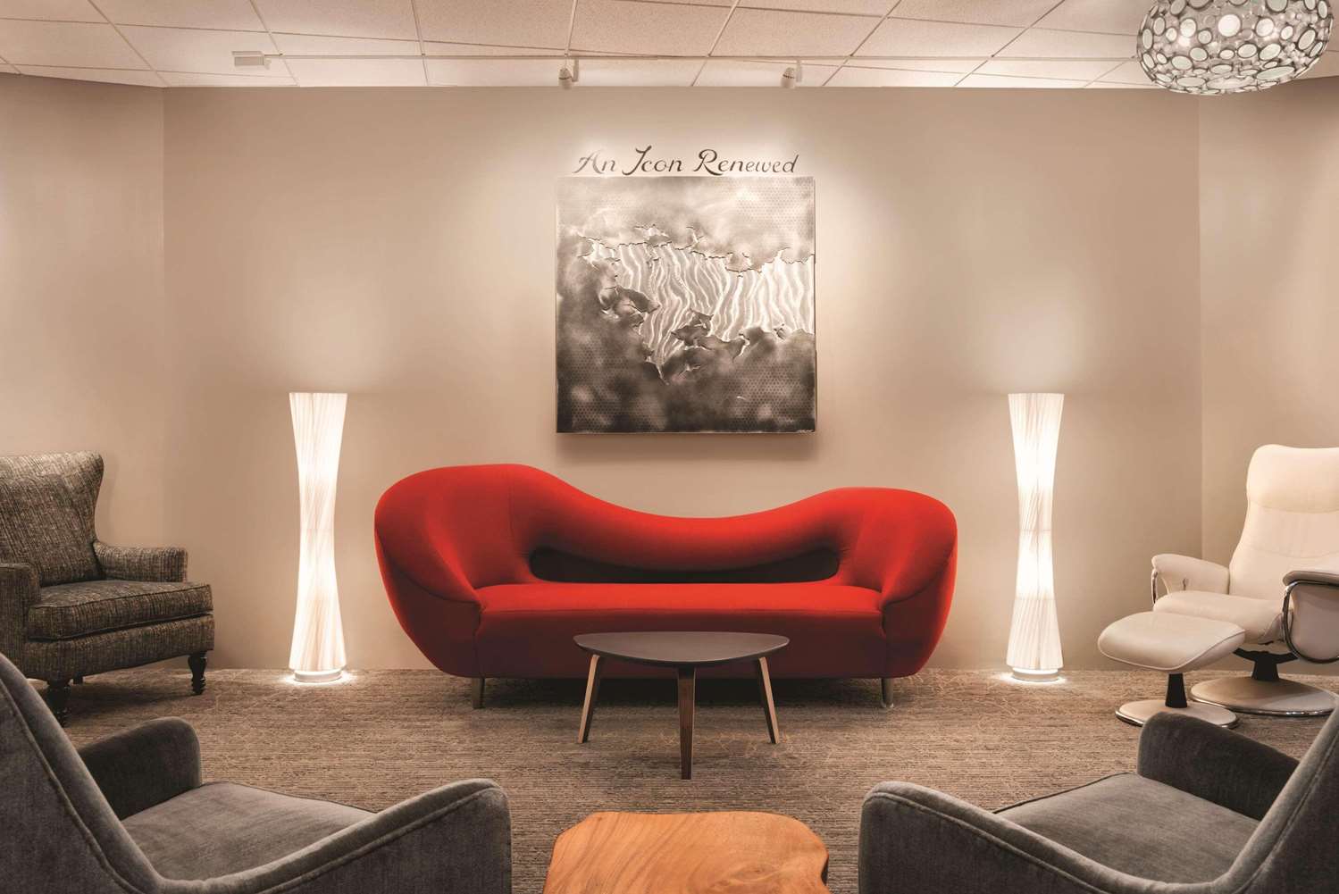 Radisson Hotel Cincinnati Riverfront 24/60