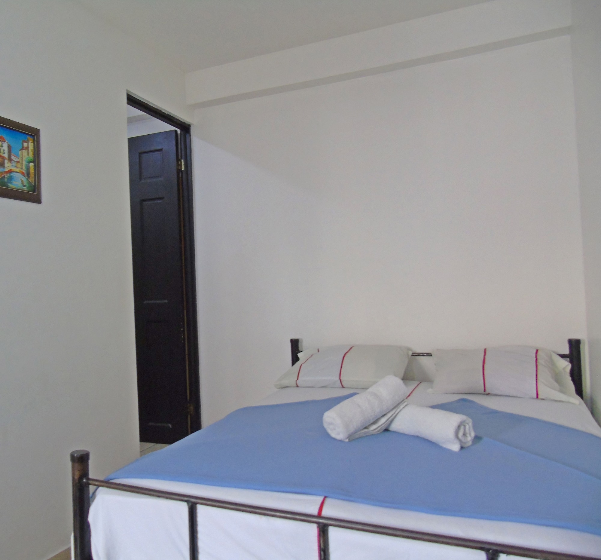 STANDARD, DOUBLE BED