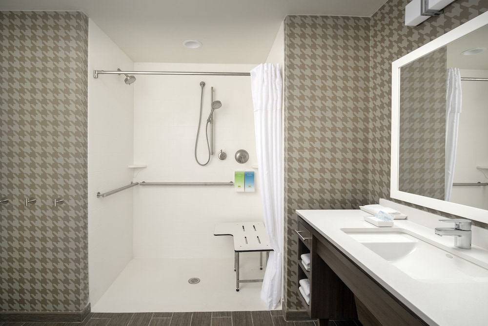 Home2 Suites by Hilton Miami Doral/West Airport, FL 17/43