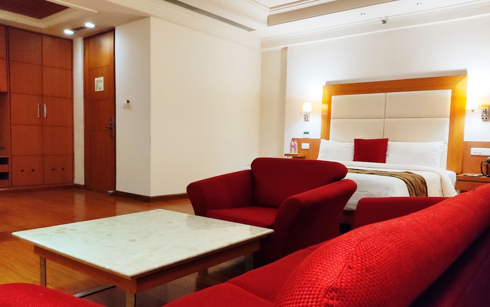 AMBROSIA SAROVAR PORTICO 28/50