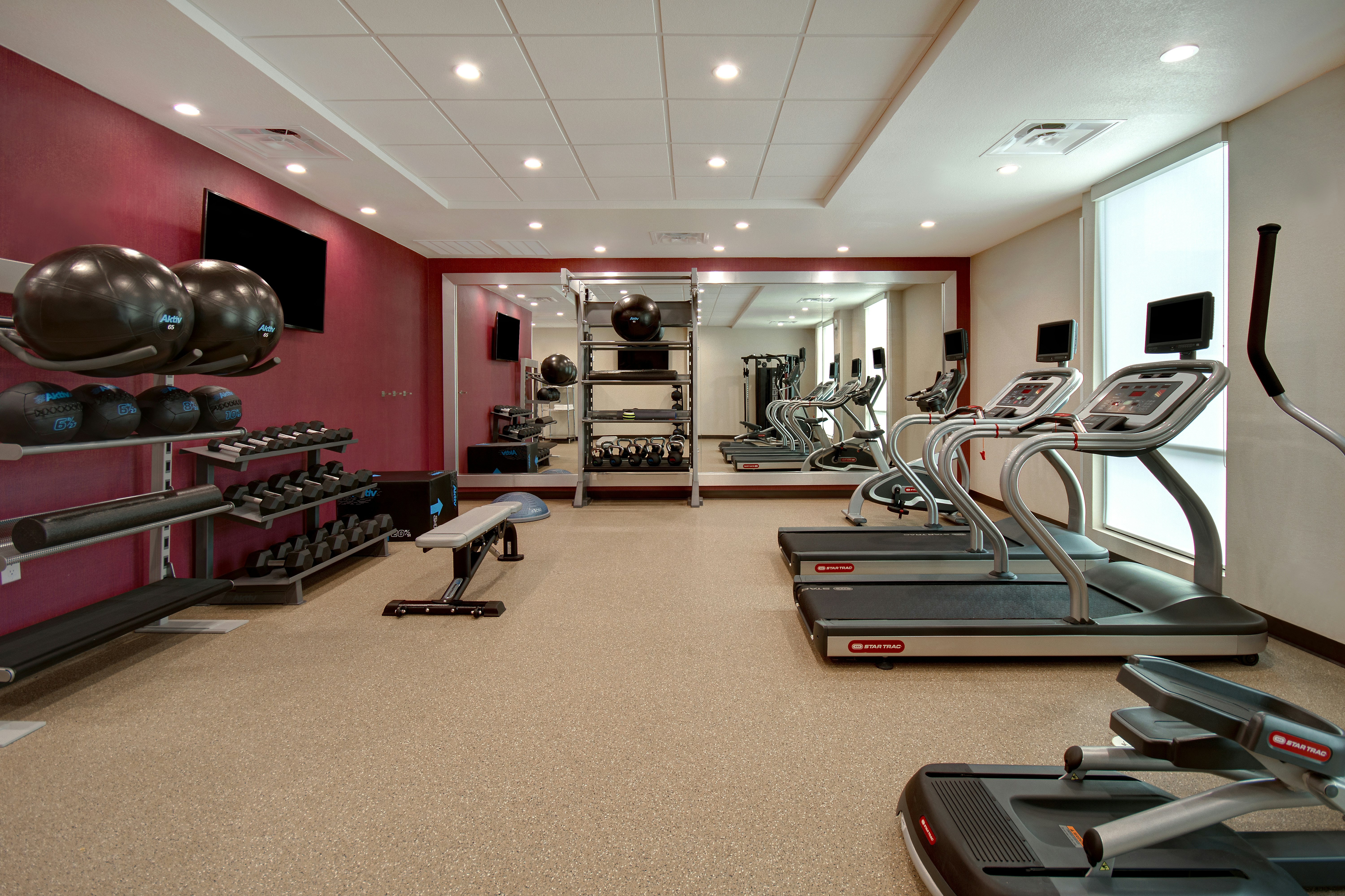 Home2 Suites by Hilton Burleson 11/26