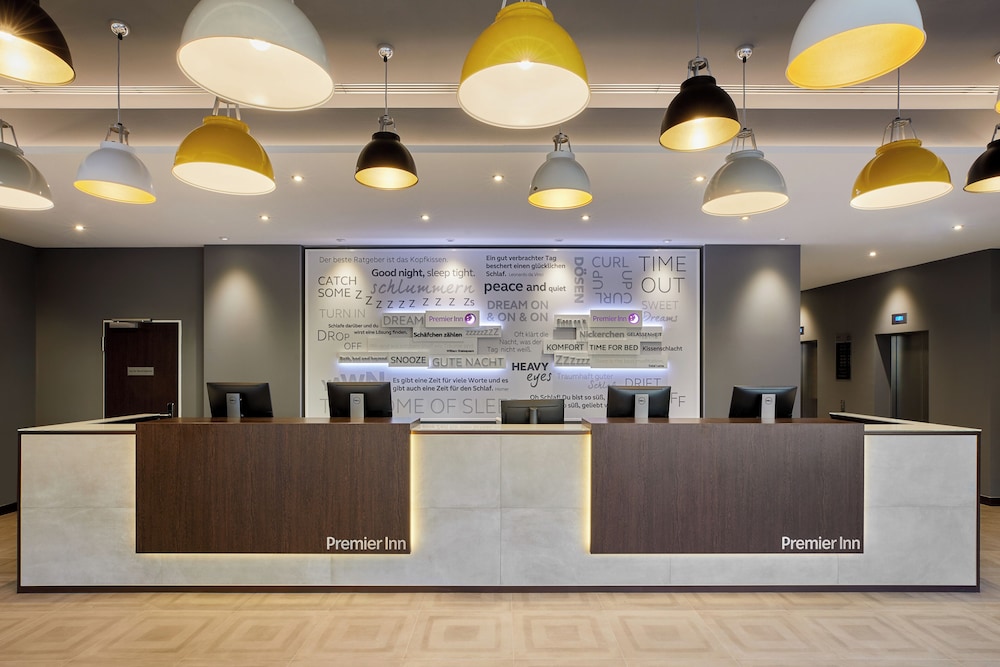 Lobby at Premier Inn Hamburg City (Zentrum) Hotel, HAMBURG