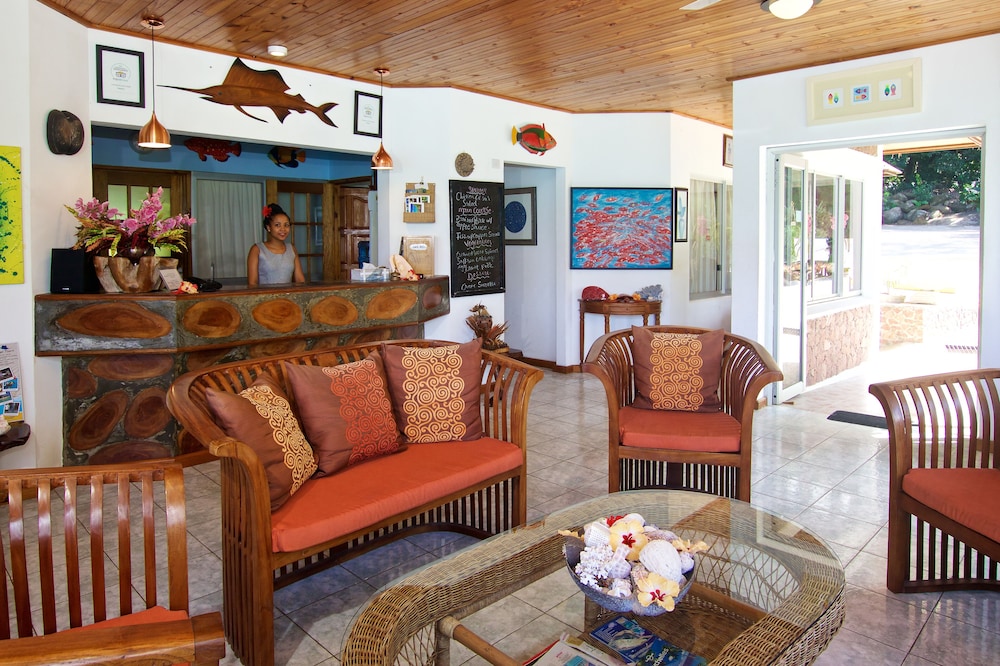 COLIBRI GUEST HOUSE(M) 31/54