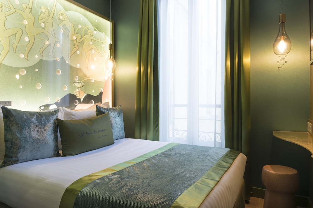 Les Bulles de Paris Hotel 3/64