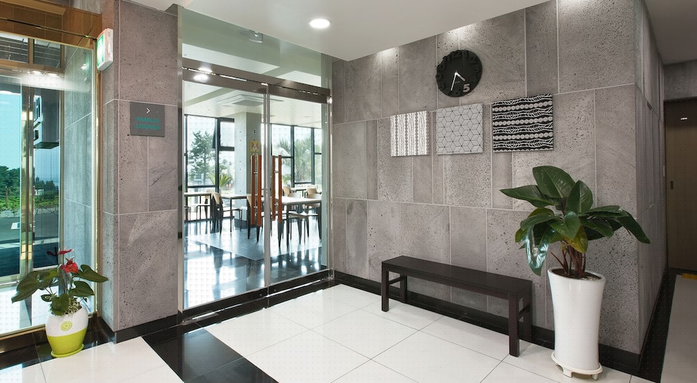 Familia Hotel Jeju 11/61