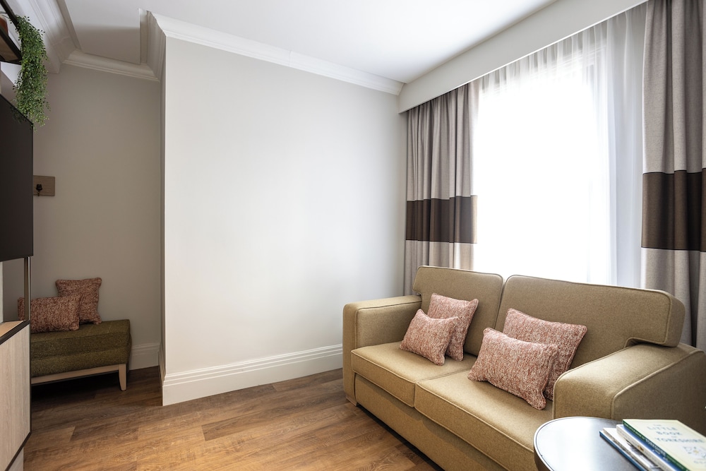 Met Hotel Leeds 47/71