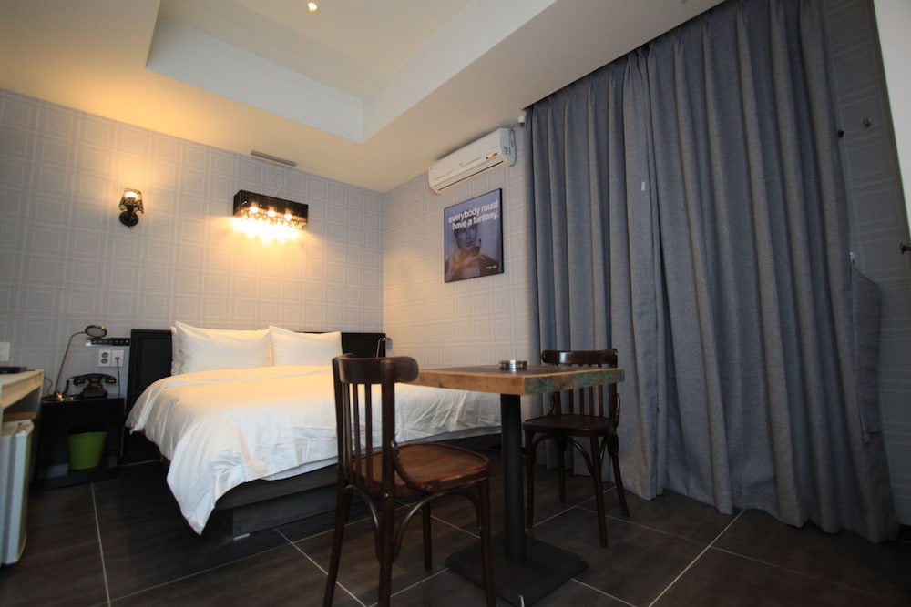 Praha Boutique Hotel 56/72