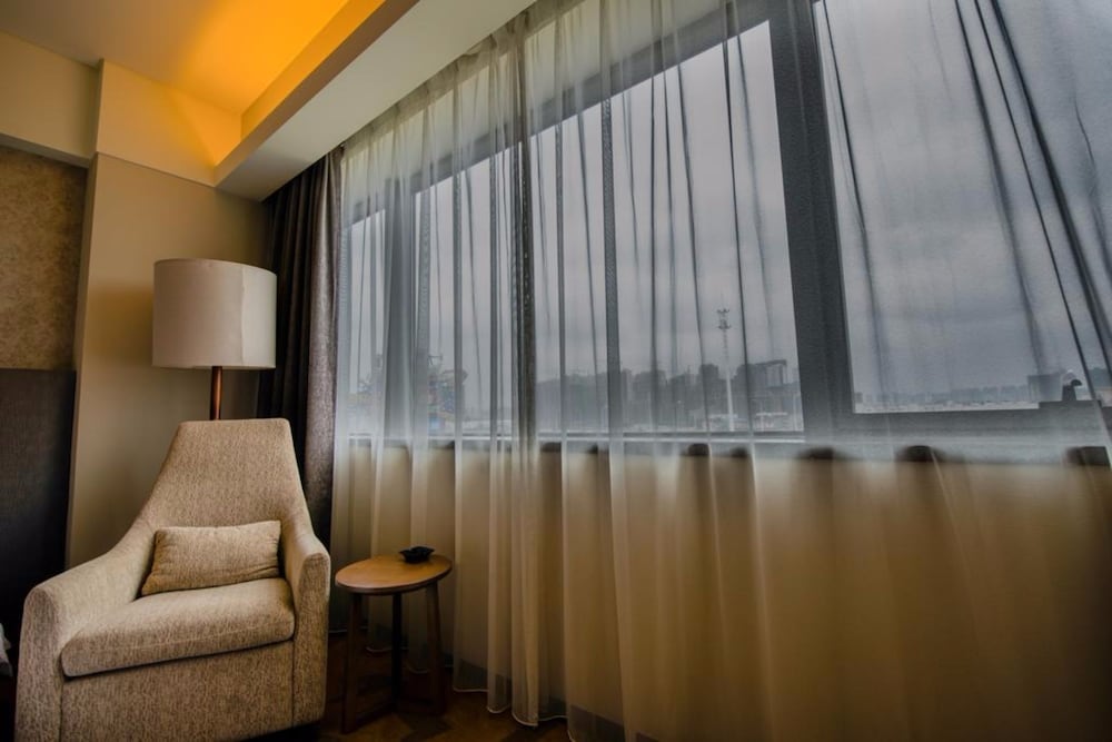 Maya Gleetour Hotel Wuhan OCT 20/50
