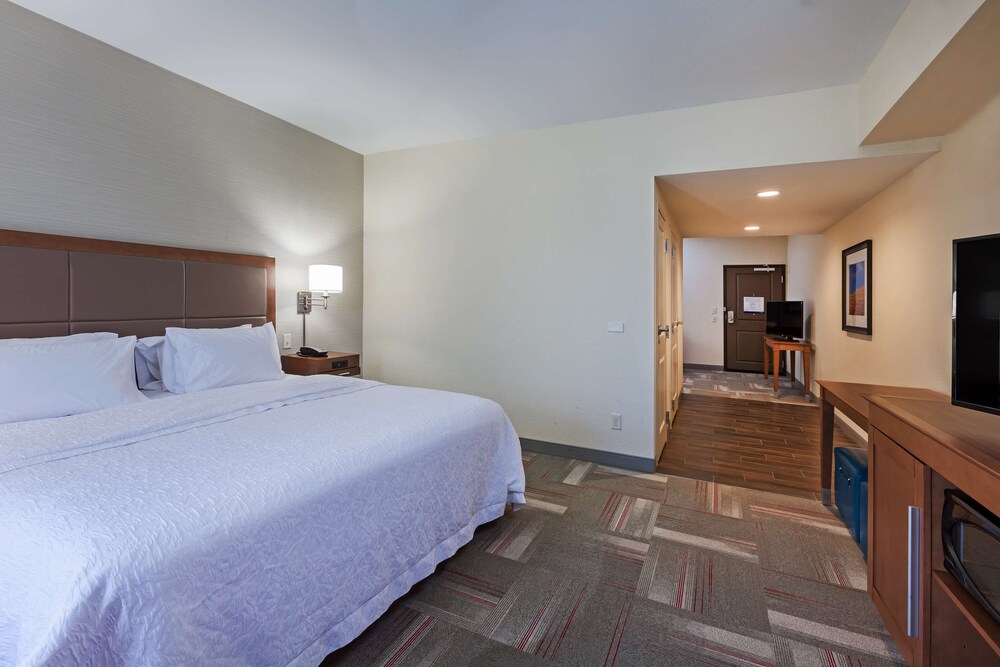 Hampton Inn and Suites Claremore Ok 14/71