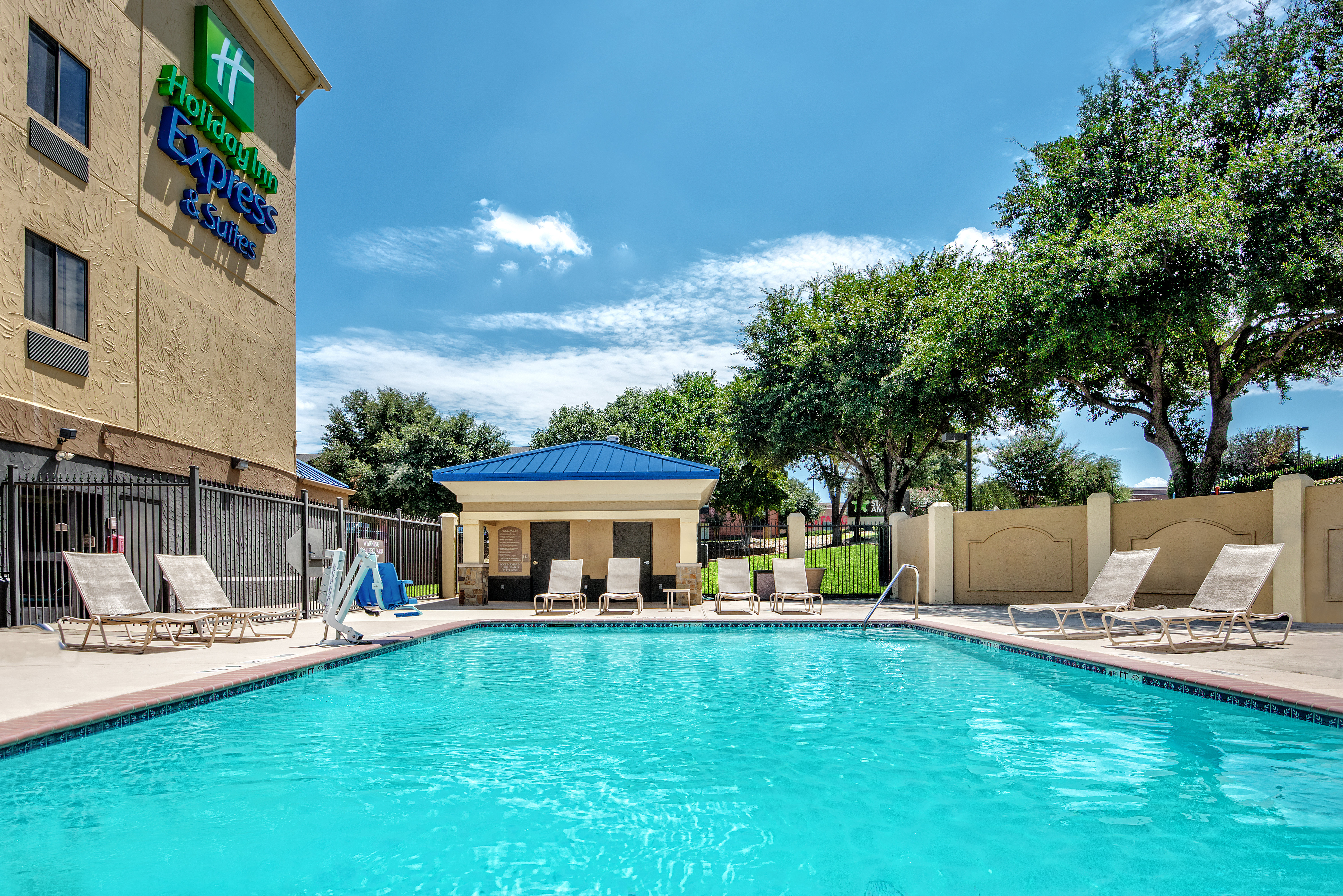 Holiday Inn Express Hotel And Suites Fort Worth Southwest I 20 53/56