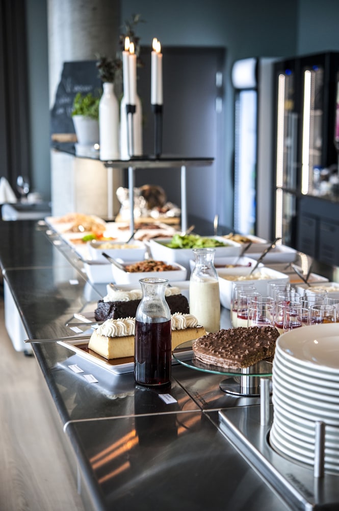 Hjorten Hotell Hitra 20/50