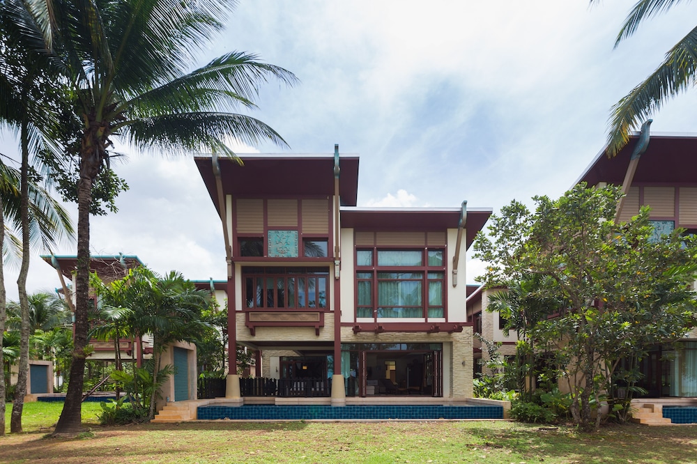 Amatapura Beach Villa 10 2/51
