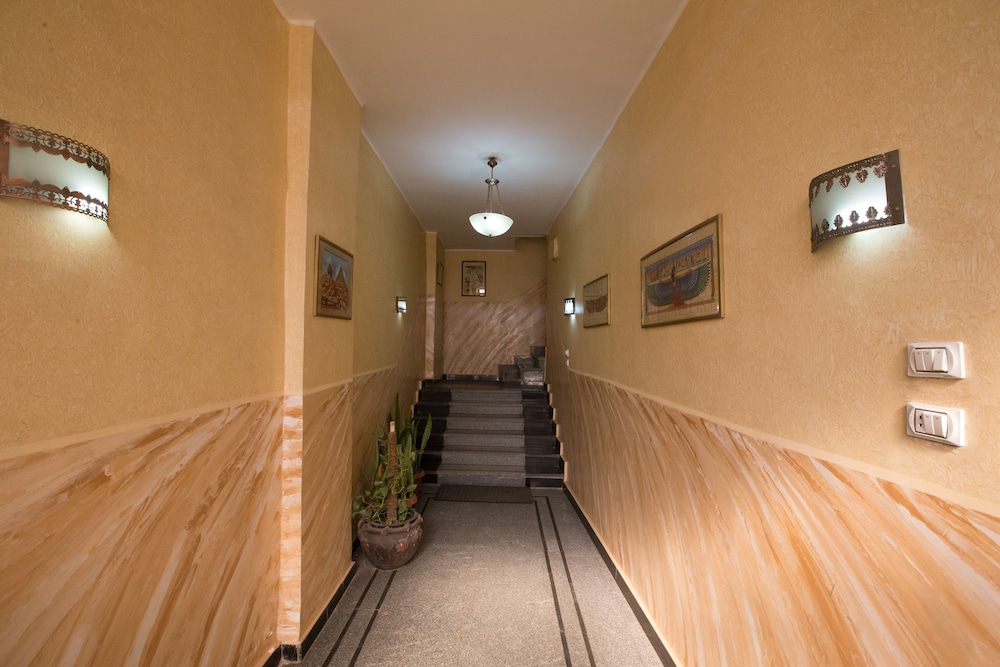 Guardian Guest House 36/69