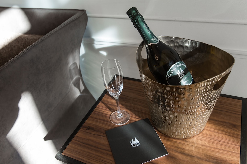 Riva del Vin Boutique Hotel 37/58