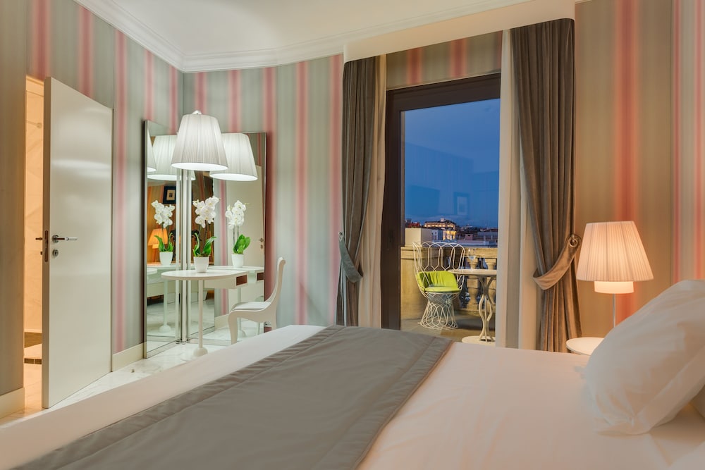 Grand Hotel Palace Rome 40/90