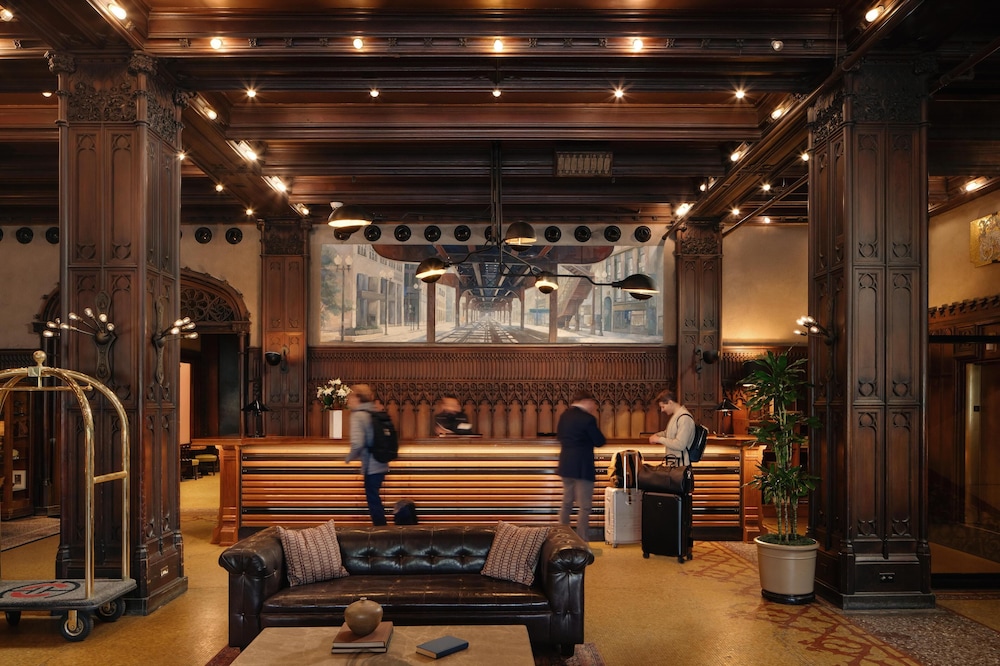 Chicago Athletic Association 35/79