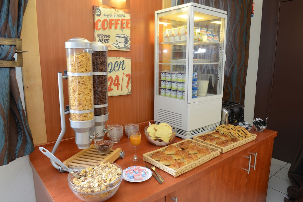 restaurant-cafeteria