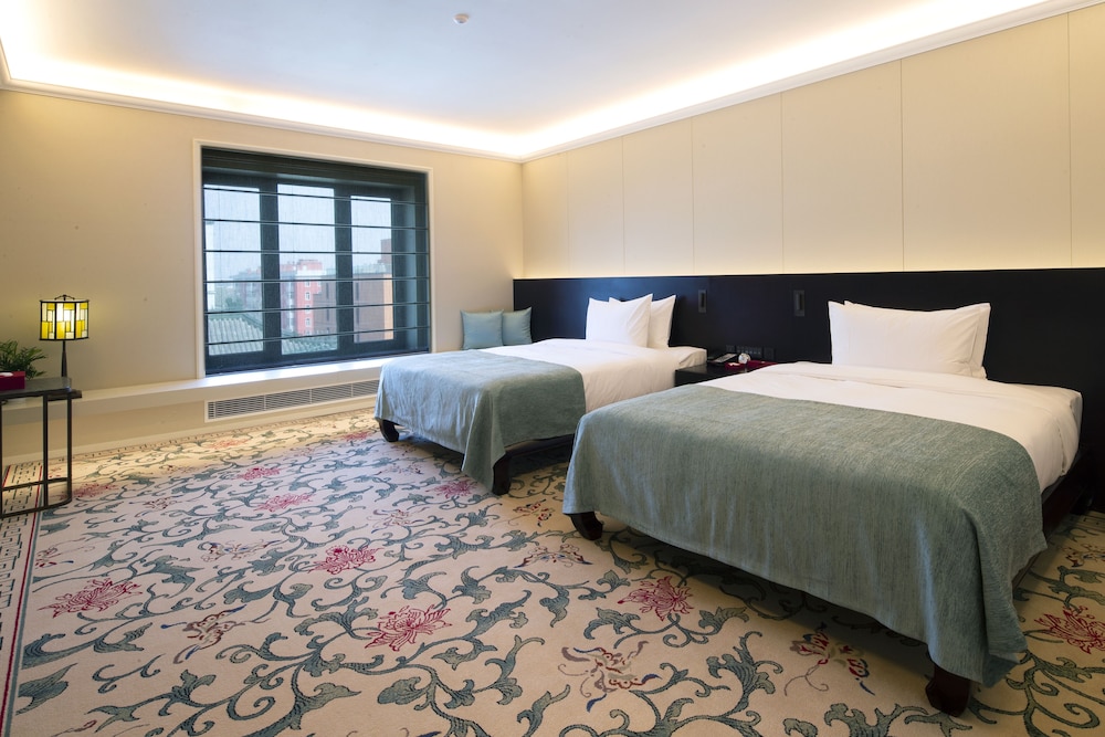 Beijing Grand Hotel 11/41