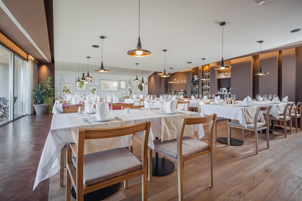 Vale D Azenha Hotel And Residences 36/50