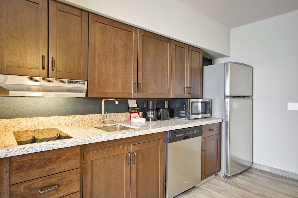 Homewood Suites By Hilton Las Vegas City Center 40/52