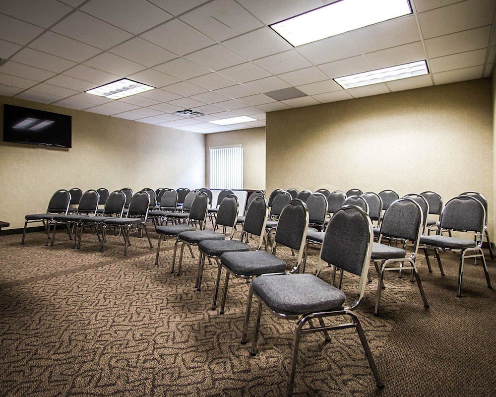 Quality Inn and Suites Fishkill South Near I-84 50/52